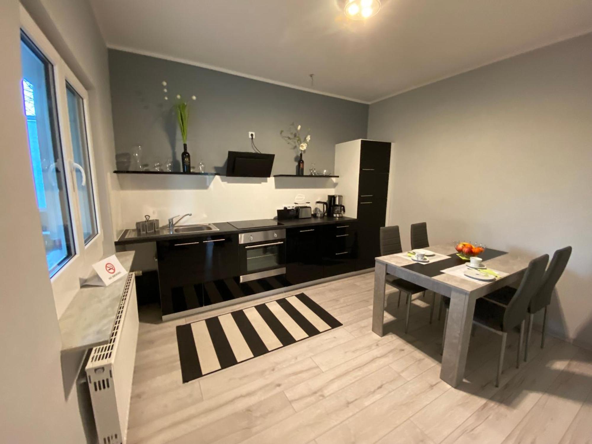 Ferienwohnung Suedstadt-Oase Бад-Эйнхаузен Экстерьер фото